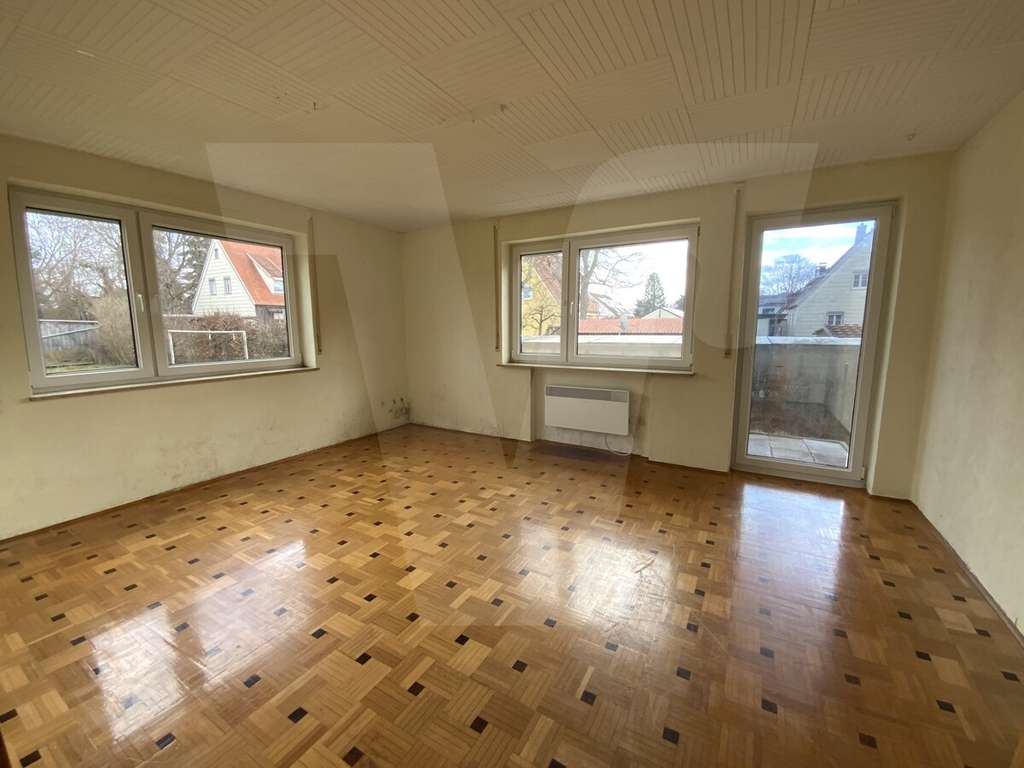 Immobilie in Möttingen - Ein-/Zweifamilienhaus mit großem Garten in ruhiger Wohnlage von Möttingen - Bild 1