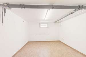 Freistehendes 2 Parteienhaus mit Ausbaupotenzial in bester Wohnlage! – Die vollständige Adresse der Immobilie erhältst du vom Anbieter., 85098 Großmehring – Vorschaubild 38