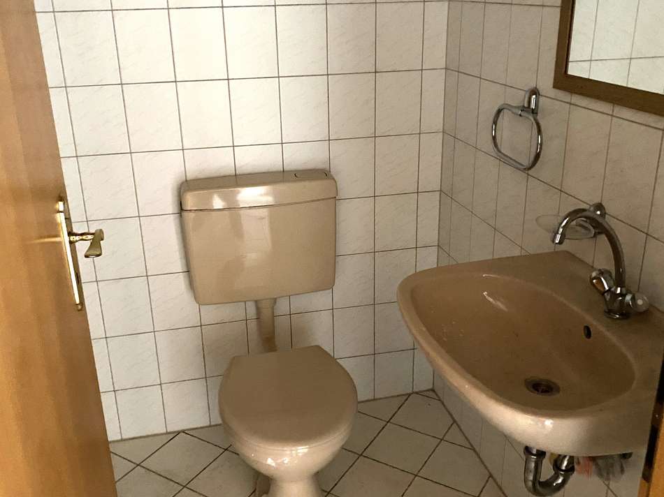 Gäste-WC EG