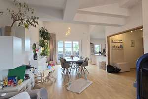 Wiemelhausen: 4 Zimmer, 2 Bäder, 2 Balkone, 2 TG-Stellplätze – Berneckerstr. 17, 44799 Wiemelhausen, Bochum – Vorschaubild 3
