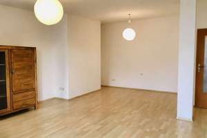 *** Helle und große 1 Zimmer Etagenwohnung mit Süd-Westbalkon und Tiefgarage *** – Die vollständige Adresse der Immobilie erhältst du vom Anbieter., 81245 Altaubing, München – Vorschaubild 4