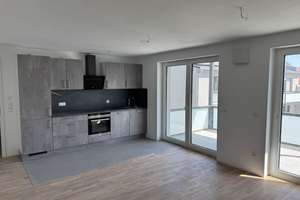 2x Erstbezug | Sonnige 3,5-Zimmer Wohnung | Einbauküche | Balkon | Einzelgarage | KFW55 | ER-Zentrum