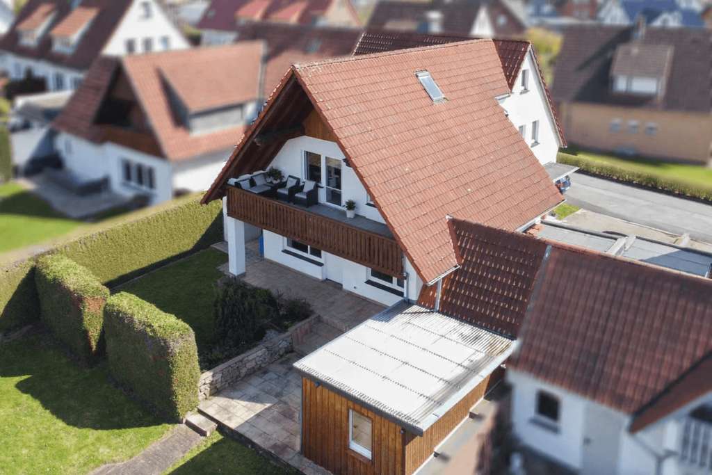Immobilie in Steinheim - Großzügiges Wohnhaus mit bezugsfreiem Erdgeschoss und Bauplatzpotenzial - Bild 0