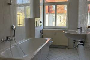 Charmante 2-Zimmer-Wohnung mit Tageslichtbad in ruhiger Lage – Amsdorfstraße 3, 39112 Sudenburg, Magdeburg – Vorschaubild 3