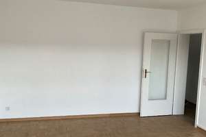 97021/112 Attraktive 3-Zi.-Wohnung über den Dächern von Bonn-Holzlar mit Weitblick! – Finkenweg 20, 53229 Holzlar, Bonn – Vorschaubild 4