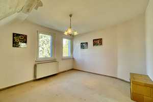 Sanierungsbedürftiges Einfamilienhaus am Fuße der Püttberge – Berlin – Vorschaubild 9