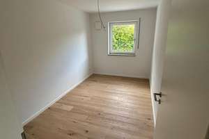 Traumhafte 3-Zimmer-Wohnung mit eigenem Garten & Terrasse – frei ab 01.12. – 93059 Steinweg-Pfaffenstein, Regensburg – Vorschaubild 8