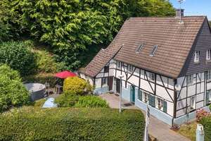 Historisches Fachwerkjuwel mit Loftcharakter, Entwicklungspotenzial und einzigartigem Wohnambiente – Die vollständige Adresse der Immobilie erhältst du vom Anbieter., 45481 Saarn, Mülheim an der Ruhr – Vorschaubild 3