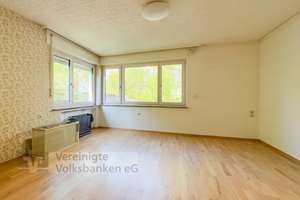 Freistehendes Einfamilienhaus in Betzingen mit Garage und Garten – Die vollständige Adresse der Immobilie erhältst du vom Anbieter., 72770 Betzingen, Reutlingen – Vorschaubild 5