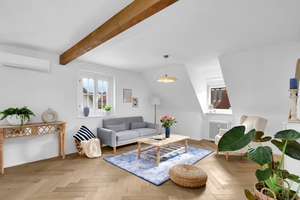 Wohnen mit Klasse – 4 Zimmer in Stuttgart‑Wangen, verfügbar ab 01.04.2026 – Degenfelder Strasse 3, 70327 Wangen, Stuttgart – Vorschaubild 3