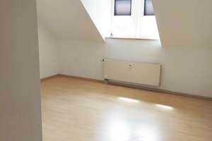 2 Zimmer WE im 3. OG - hell, gut geschnitten Top-Zustand – Conrad Clauß Straße 20, 9337 Hohenstein-Ernstthal – Vorschaubild 5