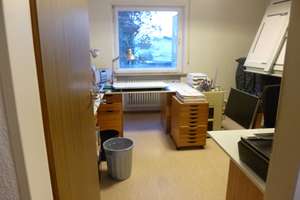 Schöne helle, 4-Zimmer-Wohnung mit Balkon – Augsburger Str. 33, 86157 Pfersee-Süd, Augsburg – Vorschaubild 5