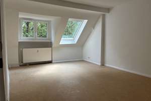 Helle und großzügig geschnittene 3-Raum-Wohnung – Saarbrücker Str. 13, 47053 Hochfeld, Duisburg – Vorschaubild 5