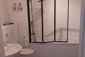 3-Zimmer-Wohnung mit großer Dachterrasse, Wendenschloßstr. 131A, DG