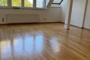 3 Zimmer Dachgeschosswohnung in guter Lage unweit Kurfürstendamm  ( bezugsfrei ) – Die vollständige Adresse der Immobilie erhältst du vom Anbieter., 10711 Halensee, Berlin – Vorschaubild 3