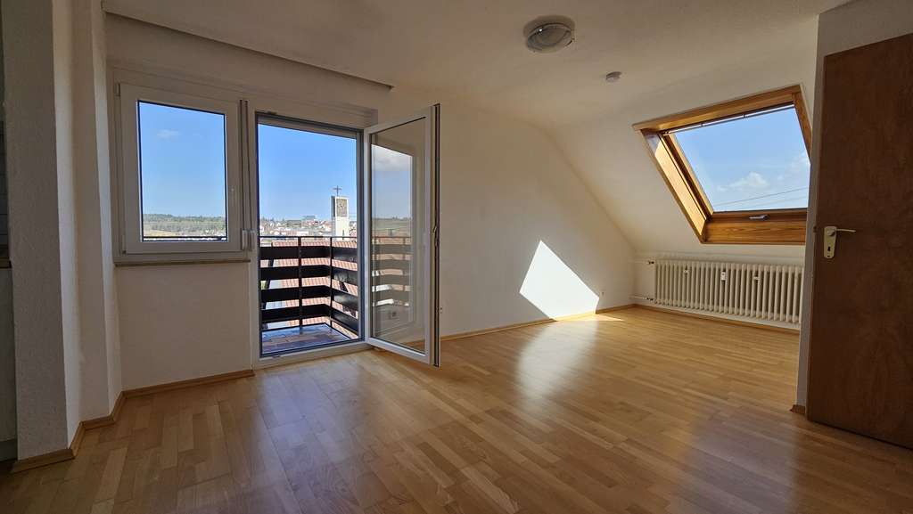 Immobilie in Renningen - Ideal für Singles oder als smarte Kapitalanlage: Ruhige 2-Zimmer-Wohnung in Bosch-Nähe - Bild 2