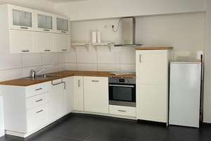 Exklusive 2 Zimmer Wohnung mit Einbauküche, Terrasse und Eckbadewanne – Beekstraße 17, 47051 Altstadt, Duisburg – Vorschaubild 2