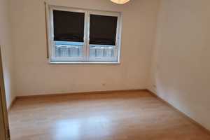 Anfragen bitte nur über Kontaktformular oder Mail! Schöne 3 Zimmer-Wohnung mit Balkon – Karlstr. 5/3, 75228 Enzkreis – Vorschaubild 4