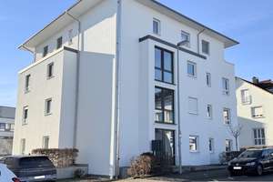 4 Zi. Garten-Wohnung, 101 m², 2 x TG-SP, Stadtmitte Balingen (Nähe Bahnhof / Eyach-Park) ab 01.07.26 – Karlstraße 8, 72336 Balingen – Vorschaubild 2