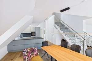 Exklusives 5-Zimmer Penthouse mit ca. 185 m² in Fürth Ronhof / Kronach