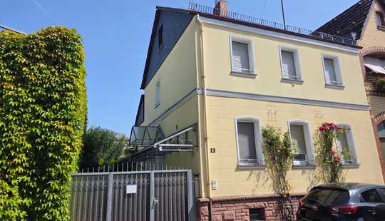 Bild von Schönes und gepflegtes 5-Raum-Reihenendhaus in Wiesbaden Schierstein