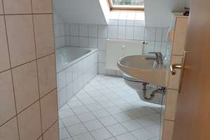 Helles Dachgeschoss in Erfurt: 3-Zimmer-Wohnung mit Balkon – Werner -Kühne- Straße 11, 99094 Bischleben-Stedten, Erfurt – Vorschaubild 13