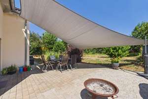 - Wohntraum - KfW-70-Haus mit Kamin, PV-Anlage und 927 m² Grundstück in Ruhiger Lage von Echzell – Die vollständige Adresse der Immobilie erhältst du vom Anbieter., 61209 Echzell – Vorschaubild 7