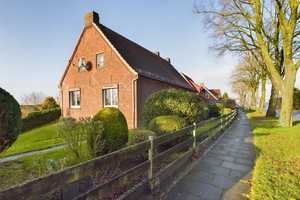 Einfamilienhaus mit Nebengebäuden in 28197 Seehausen-Strom – Bremen – Vorschaubild 3