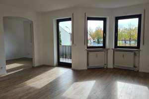 Helle 3 Zimmerwohnung mit 2 Balkonen in Ingolstadt – Die vollständige Adresse der Immobilie erhältst du vom Anbieter., 85055 Nordost, Ingolstadt – Vorschaubild 5