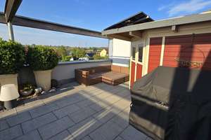 Außergewöhnliche 4,5 Zimmer Wohnung mit riesiger Dachterrasse und 2 TG-Stellplätzen in Ortsrandlage! – Die vollständige Adresse der Immobilie erhältst du vom Anbieter., 71106 Magstadt – Vorschaubild 2