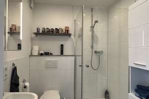 Lichtdurchflutete, moderne zwei Zimmer Wohnung mit Balkon in Wersten – 40589 Wersten, Düsseldorf – Vorschaubild 5
