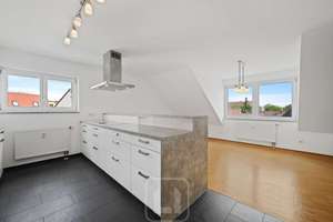 Großzügiges Wohnen über den Dächern von Degerloch | 175 qm Wohnfläche | 5 Zimmer | 2 Dachterrassen – Die vollständige Adresse der Immobilie erhältst du vom Anbieter., 70597 Tränke, Stuttgart – Vorschaubild 13