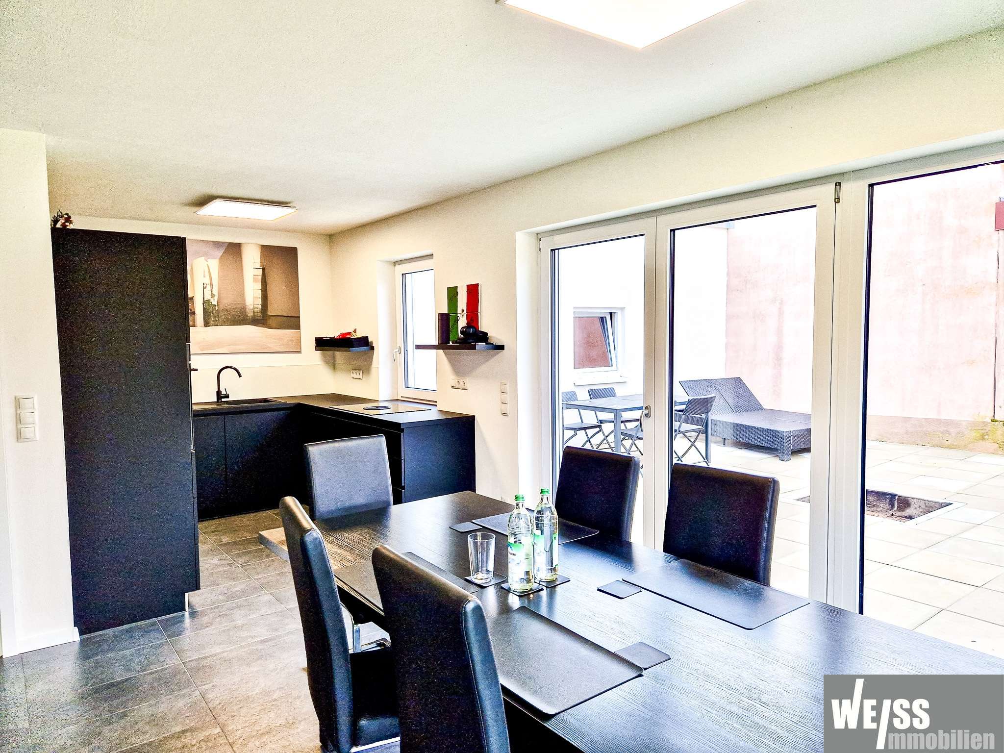 Immobilie in Wittighausen - PREMIUM Zweifamilienhaus mit Doppelgarage, Garten und großer Terrasse - Bild 6