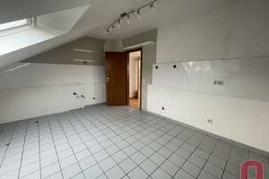 Wohnen am Rheinauer See – Charmante 3-ZKB-Dachgeschosswohnung mit Loggia und TG-Stellplatzoption – Die vollständige Adresse der Immobilie erhältst du vom Anbieter., 68219 Rheinau, Mannheim – Vorschaubild 3