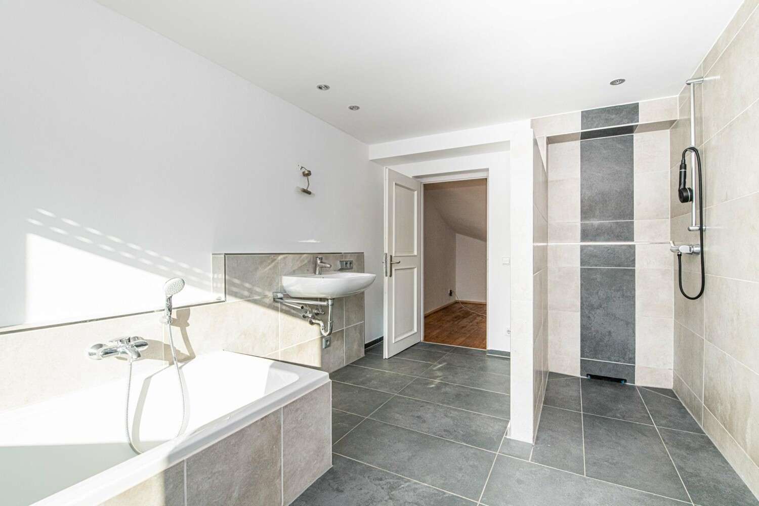 Immobilie in Bruck i.d.OPf. - Gemütliches Einfamilienhaus in zentraler und ruhiger Lage - Bild 13