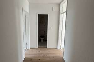 Modernisierte 2-Zimmer-Wohnung mit privater Terrasse in Rathausnähe (W-Elberfeld) – Wilhelmstr. 5, 42105 Elberfeld, Wuppertal – Vorschaubild 8