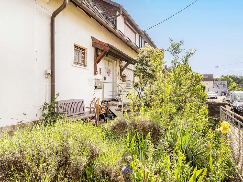 Hauseingang Vorgarten