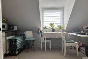 Helle 2-Zimmer-Dachgeschosswohnung – Die vollständige Adresse der Immobilie erhältst du vom Anbieter., 40211 Pempelfort, Düsseldorf – Vorschaubild 3