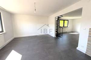 Stilvolle Maisonette-Wohnung mit Carport – Die vollständige Adresse der Immobilie erhältst du vom Anbieter., 57074 Kaan-Marienborn, Siegen – Vorschaubild 2
