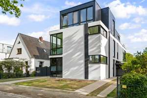 Bremen - Oberneuland | Exklusive Penthouse-Wohnung über drei Ebenen – Die vollständige Adresse der Immobilie erhältst du vom Anbieter., 28355 Oberneuland, Bremen – Vorschaubild 2
