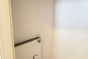 Ideal für Eigennutzer - Sanierte 2,5 Zimmer-Wohnung in Neuehrenfeld – 50825 Neuehrenfeld, Köln – Vorschaubild 9