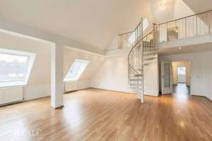 Licht, Raum und Galerie: Stilvolle Maisonette-Wohnung mit Westbalkon! – Die vollständige Adresse der Immobilie erhältst du vom Anbieter., 42389 Langerfeld-Beyenburg, Wuppertal – Vorschaubild 3