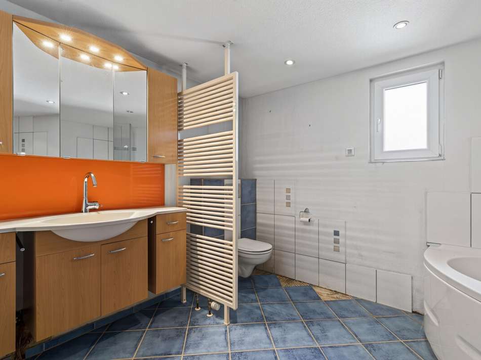Badezimmer EG