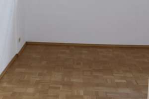 Großzügige 4,5-Zi-Whg im EG | 92 m² | 2 Balkone | Garage + Gemeinschaftsgarten - modernisiert – Dreizlerstraße 42, 70619 Heumaden, Stuttgart – Vorschaubild 13