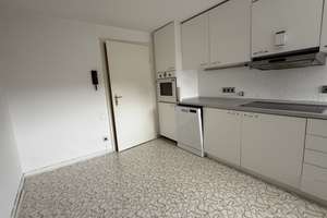 Geräumige Dachgeschosswohnung mit stilvoller Dachterrasse in Solingen-Gräfrath. – Die vollständige Adresse der Immobilie erhältst du vom Anbieter., 42653 Gräfrath, Solingen – Vorschaubild 12
