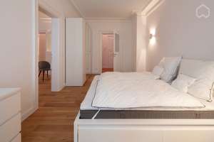 Zentrum! Möblierte Jugendstil-Altbau 2,5-Raum-Wohnung mit Balkon, um die Ecke vom Viktualienmarkt – Westenriederstr. 45, 80331 Graggenau, München – Vorschaubild 11