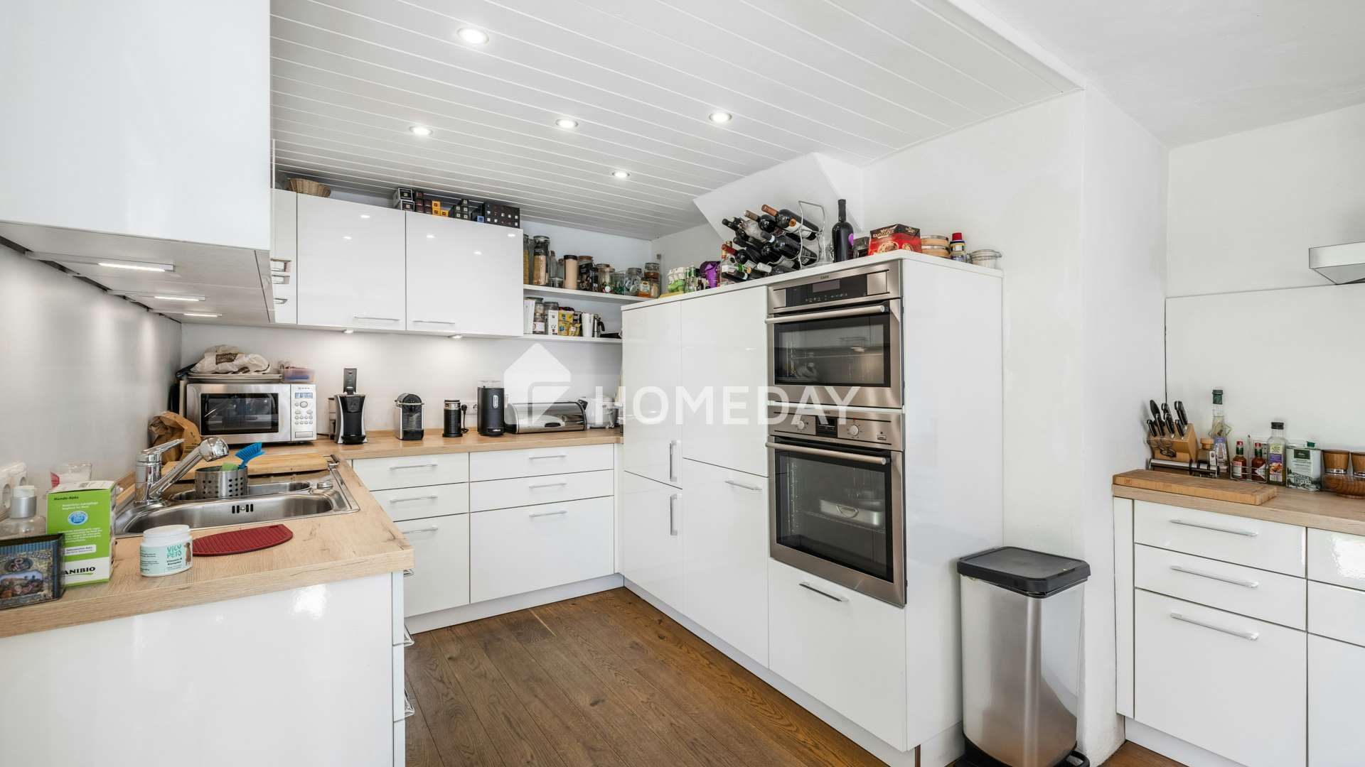 Immobilie in Au in der Hallertau - Stilvoll saniertes Bauernhaus mit zwei Wohneinheiten, Kamin & Photovoltaikanlage - Bild 18