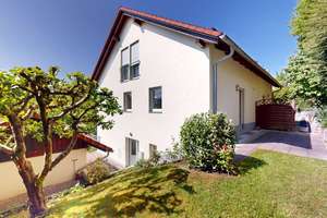 Gepflegte Doppelhaushälfte mit Garten und Garage in begehrter Lage von Passau-Grubweg – Die vollständige Adresse der Immobilie erhältst du vom Anbieter., 94034 Grubweg, Passau – Vorschaubild 2