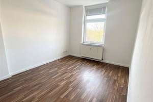 Ganz oben zuhause – Helle 2-Zimmer-Wohnung mit Weitblick und modernem Wohnkomfort – Herderstr  18, 44147 Hafen, Dortmund – Vorschaubild 2