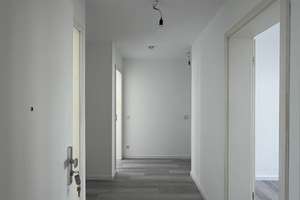 Familienwohnung mit Balkon und Einbauküche - NUR MIT WBS 100/140 mit besonderem Wohnbedarf! – Münchehagenstraße 36, 13125 Karow, Berlin – Vorschaubild 7